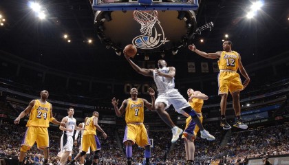 -_城市轮滑巡游：时尚与运动的精彩融合_，城市轮滑客服电话