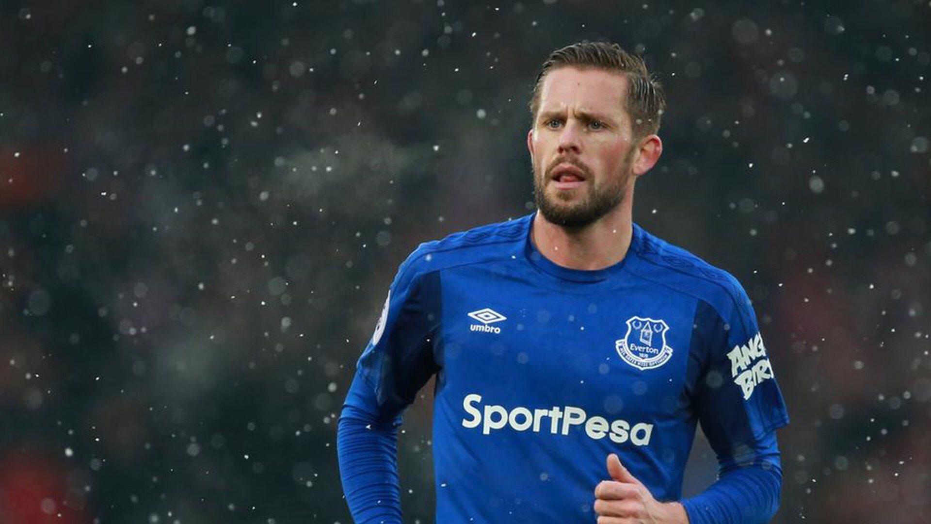 线上线下融合新趋势,打造全民电竞盛宴,线上线下融合的新模式还有哪些